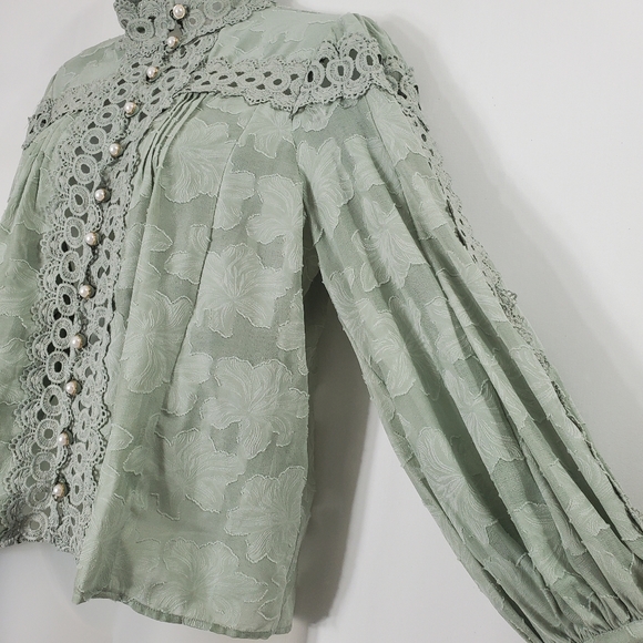 Luxxel Sage Green Short Set - Picture 9 of 16